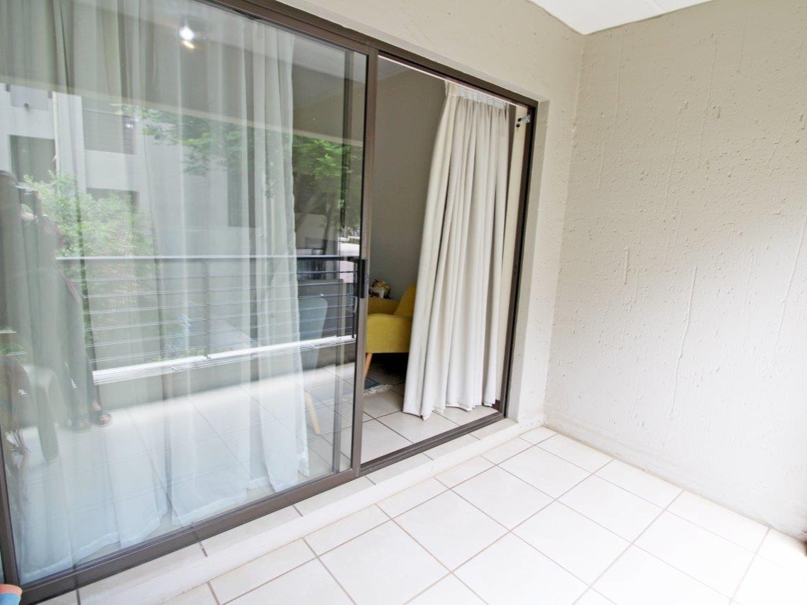 2 Bedroom Property for Sale in Bryanston Gauteng