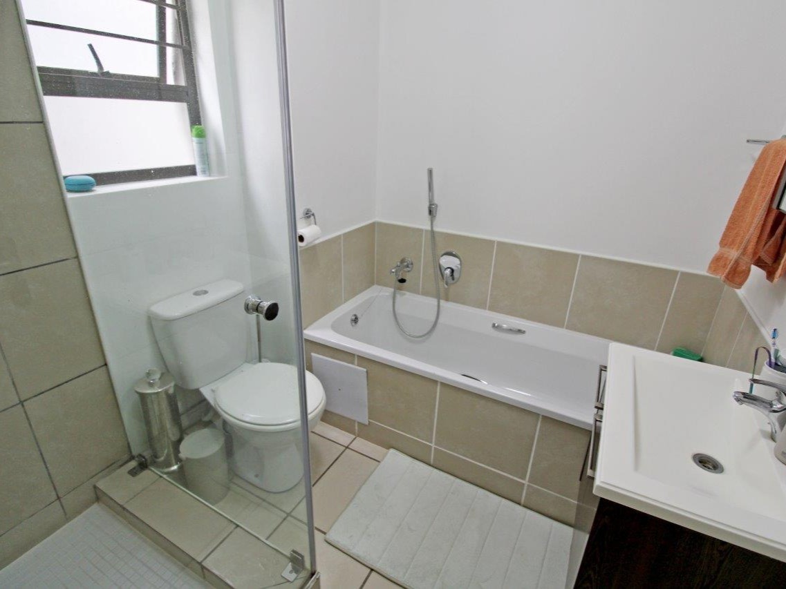 2 Bedroom Property for Sale in Bryanston Gauteng