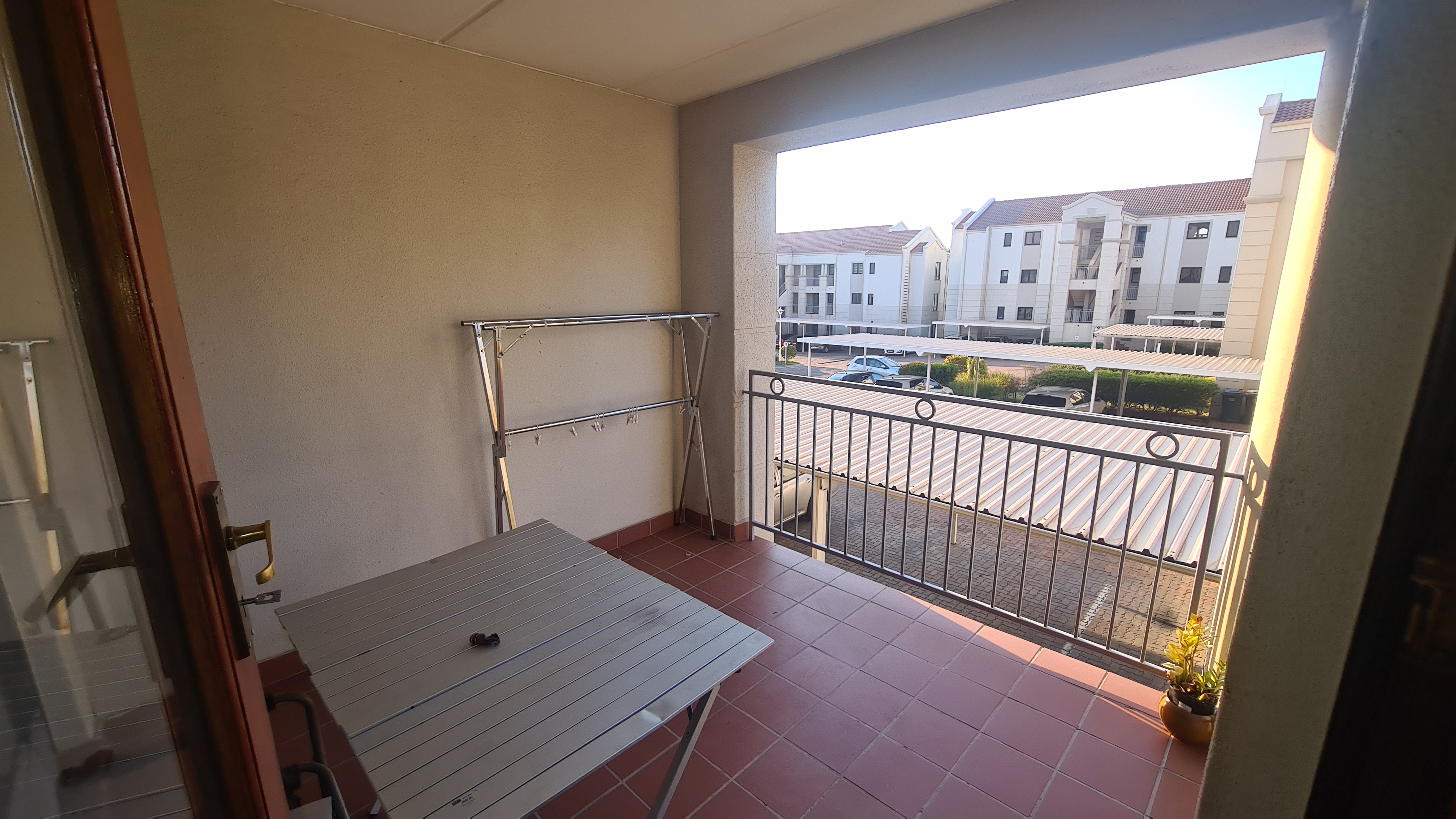 To Let 1 Bedroom Property for Rent in Erand Gardens Gauteng