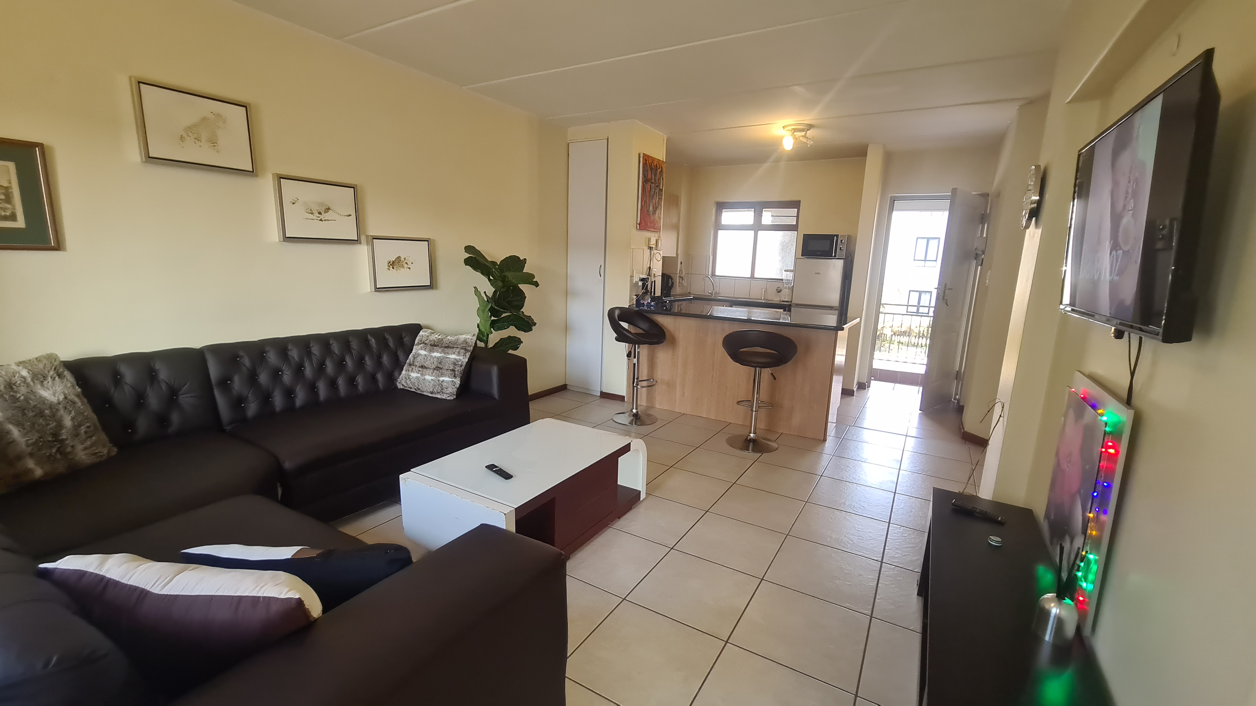 To Let 1 Bedroom Property for Rent in Erand Gardens Gauteng