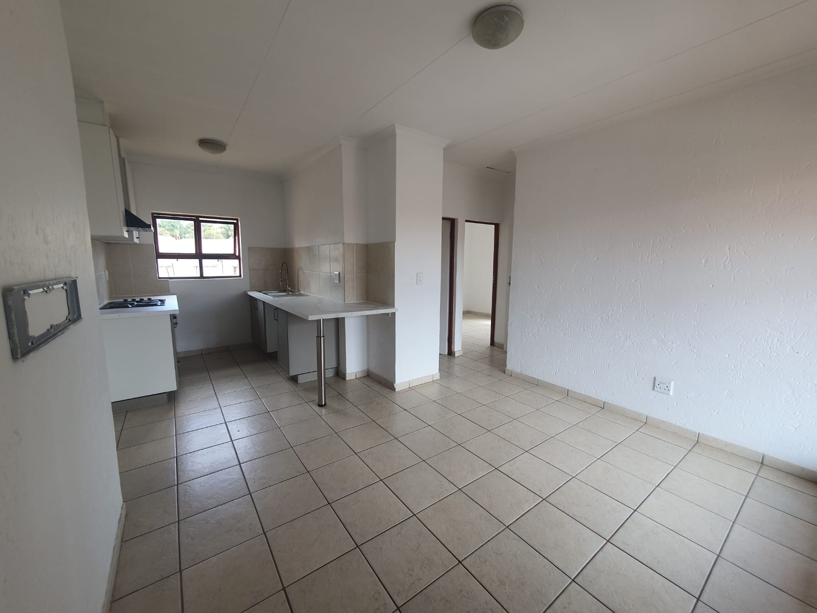 To Let 3 Bedroom Property for Rent in Amorosa Gauteng