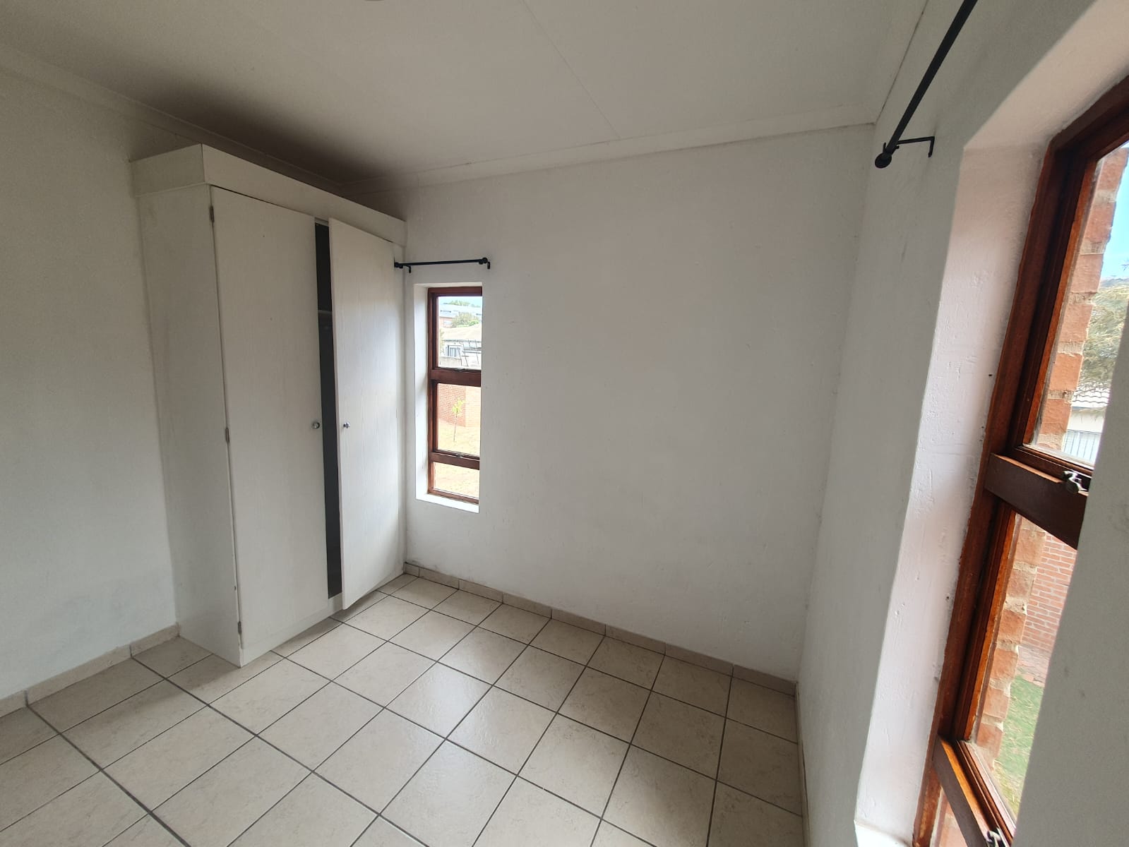 To Let 3 Bedroom Property for Rent in Amorosa Gauteng