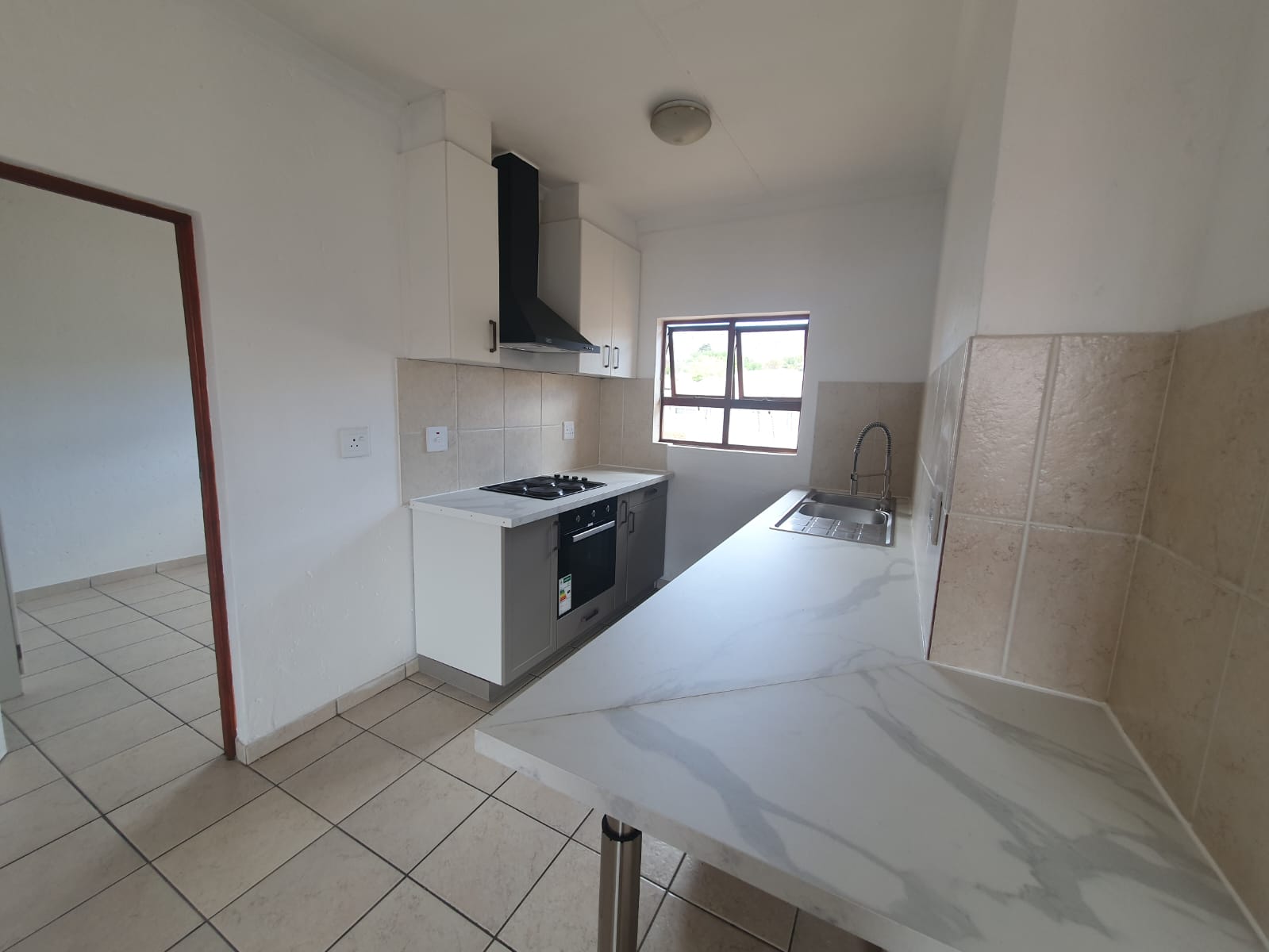 To Let 3 Bedroom Property for Rent in Amorosa Gauteng