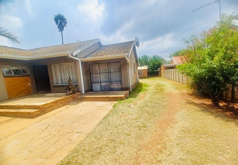 3 Bedroom Property for Sale in Visagie Park Gauteng