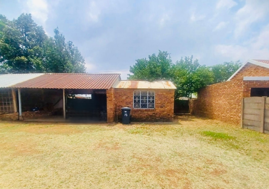 3 Bedroom Property for Sale in Visagie Park Gauteng