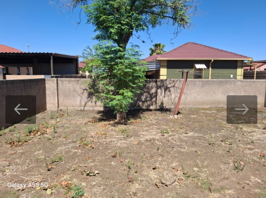 2 Bedroom Property for Sale in Rosslyn Gauteng