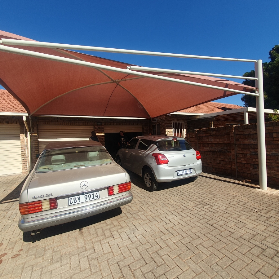 To Let 3 Bedroom Property for Rent in Dorandia Gauteng