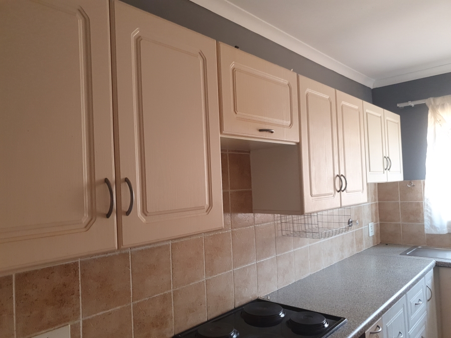 To Let 3 Bedroom Property for Rent in Dorandia Gauteng