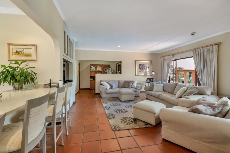 5 Bedroom Property for Sale in Bryanston Gauteng