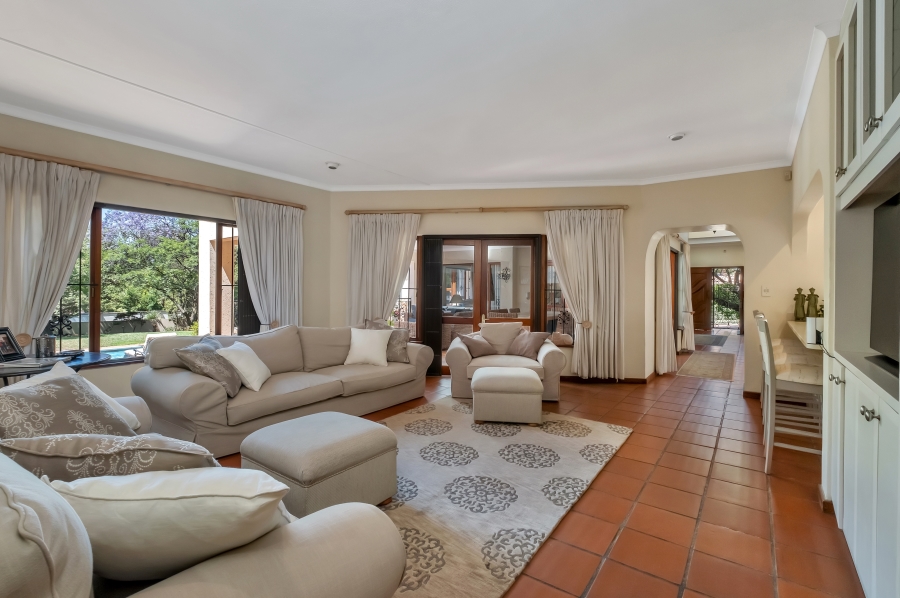 5 Bedroom Property for Sale in Bryanston Gauteng