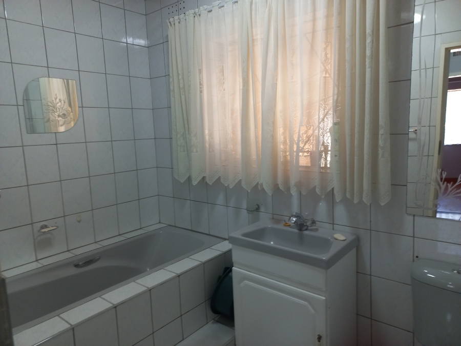 3 Bedroom Property for Sale in Dal Fouche Gauteng