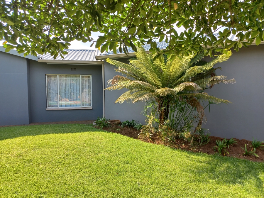 3 Bedroom Property for Sale in Dal Fouche Gauteng