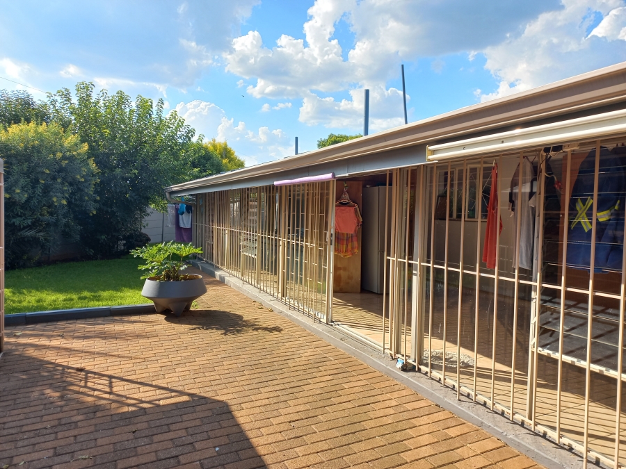 3 Bedroom Property for Sale in Dal Fouche Gauteng