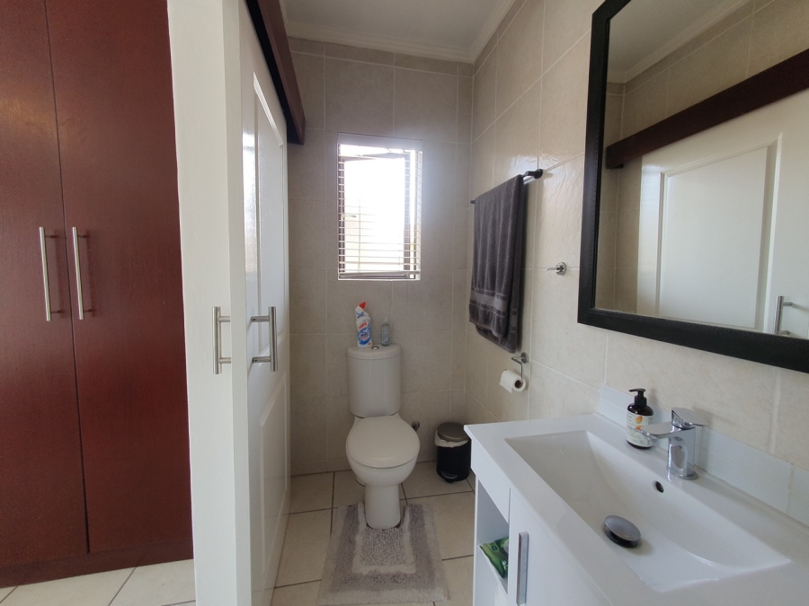 To Let 3 Bedroom Property for Rent in Sunninghill Gauteng