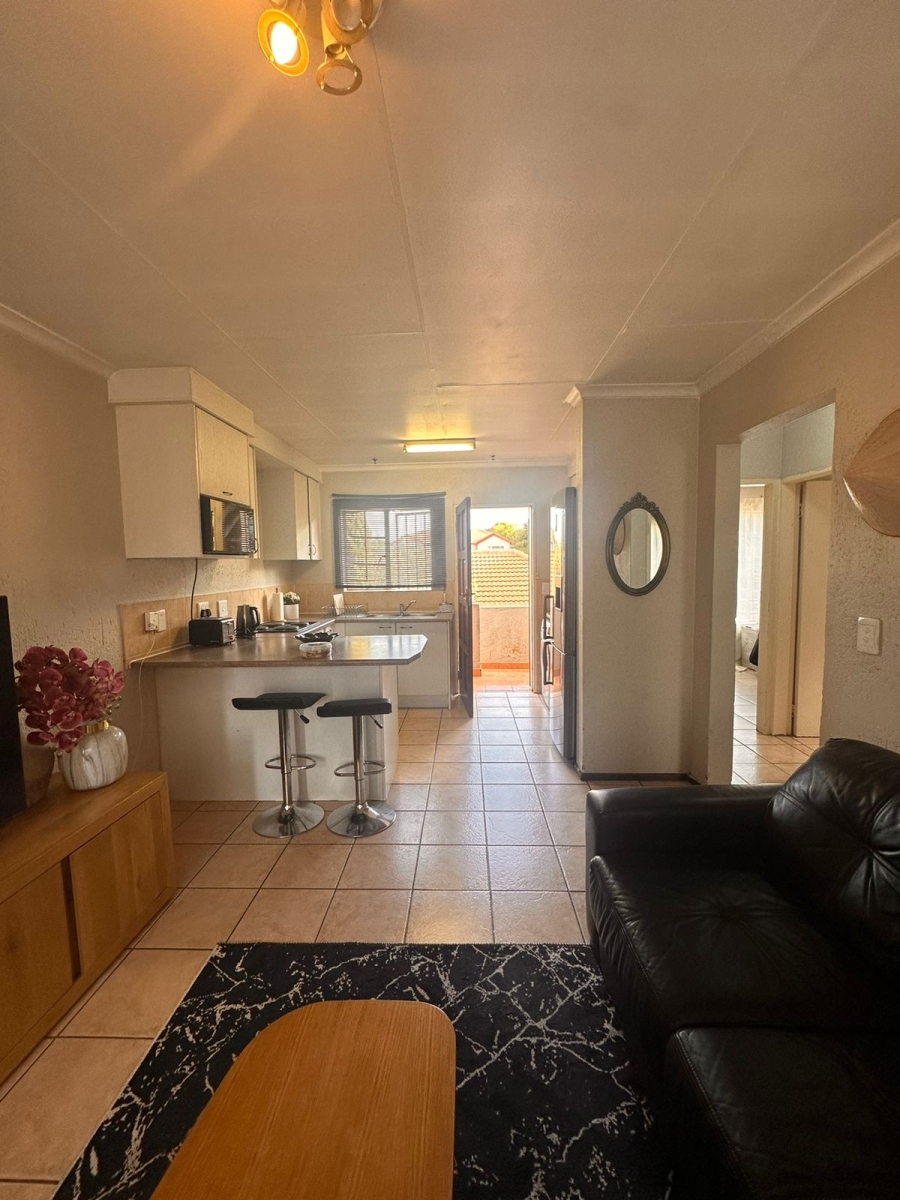 2 Bedroom Property for Sale in Heuwelsig Estate Gauteng