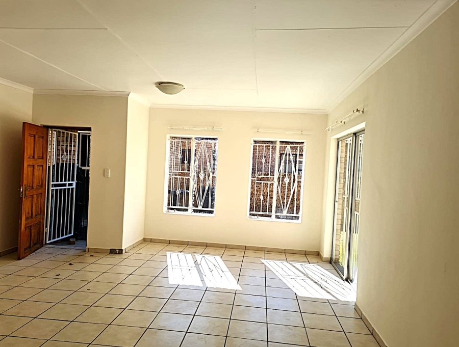 To Let 3 Bedroom Property for Rent in Terenure Gauteng