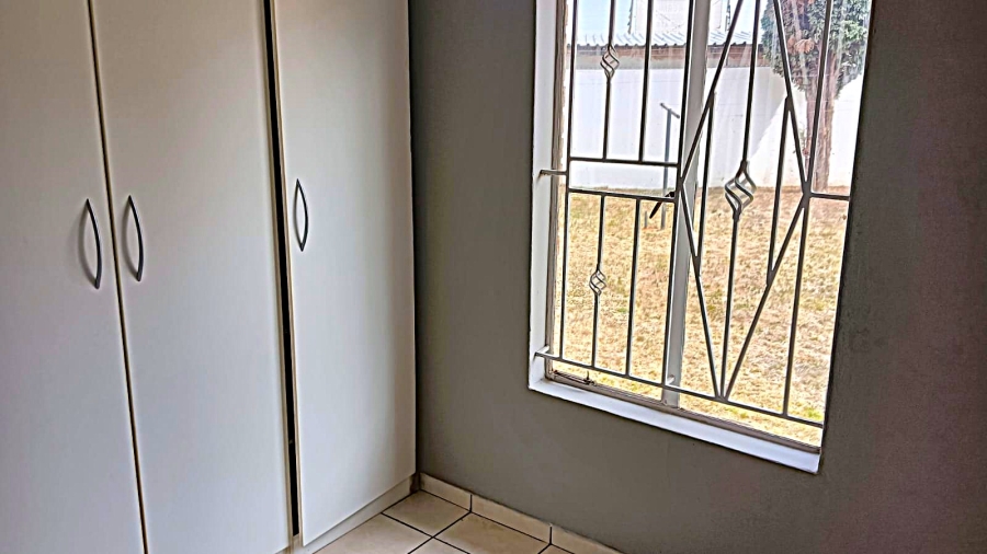 To Let 3 Bedroom Property for Rent in Terenure Gauteng