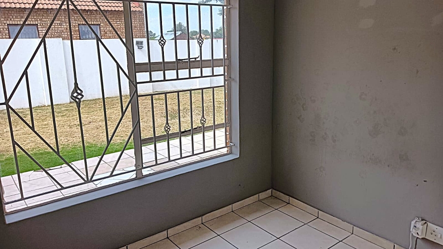 To Let 3 Bedroom Property for Rent in Terenure Gauteng