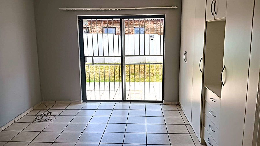 To Let 3 Bedroom Property for Rent in Terenure Gauteng