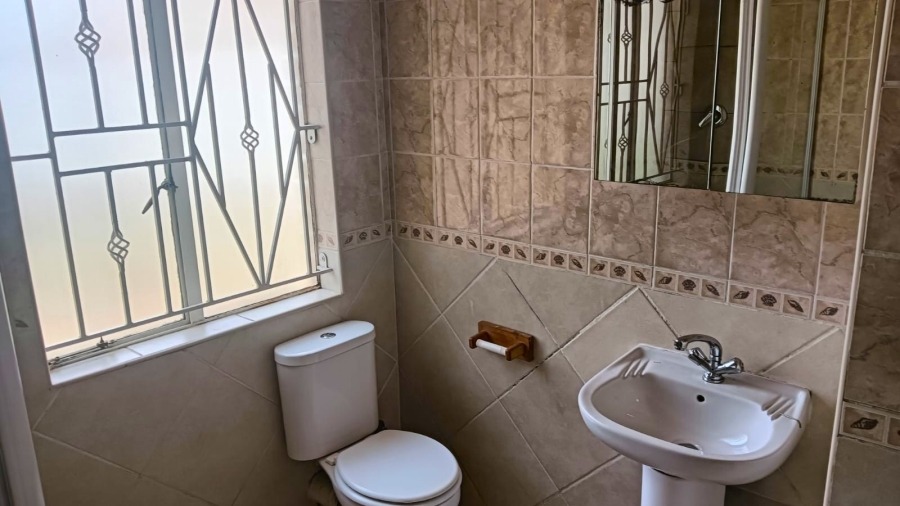 To Let 3 Bedroom Property for Rent in Terenure Gauteng