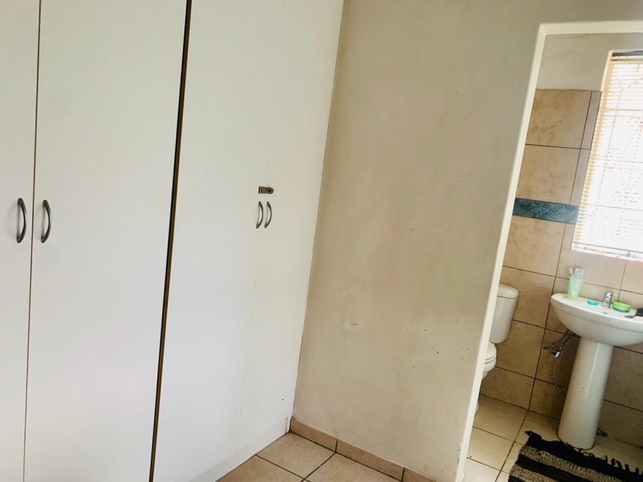 3 Bedroom Property for Sale in Noycedale Gauteng