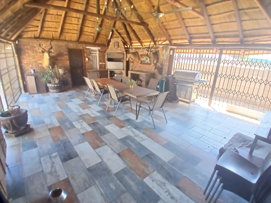 4 Bedroom Property for Sale in Meyerton Central Gauteng