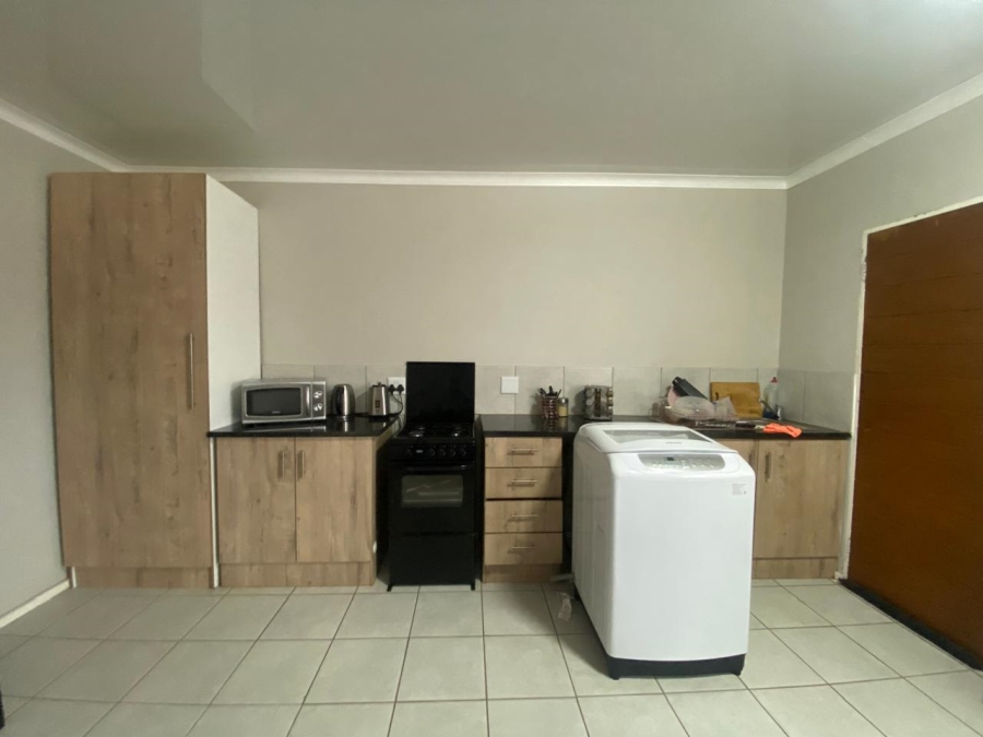 3 Bedroom Property for Sale in Kenleaf Gauteng