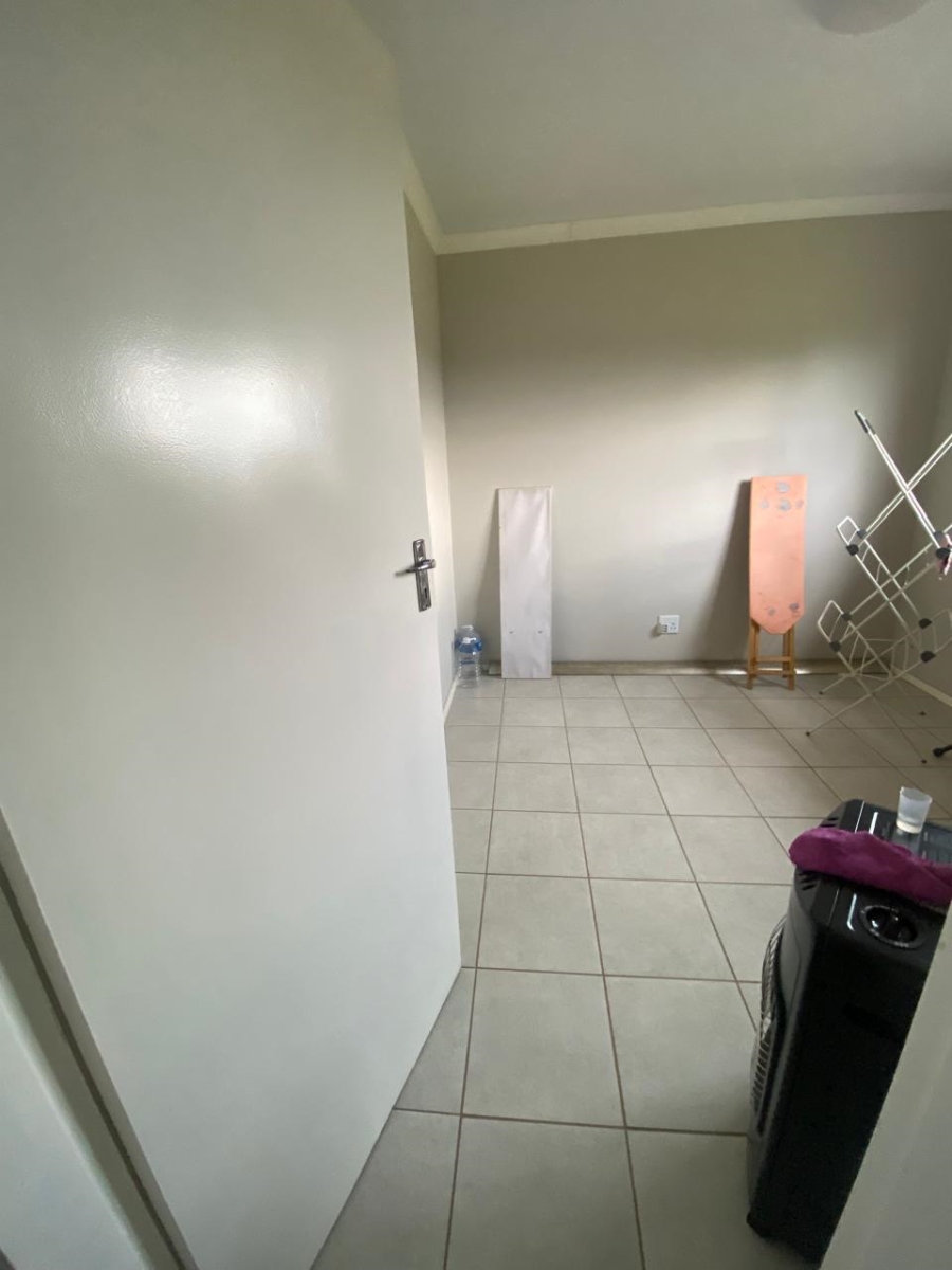 3 Bedroom Property for Sale in Kenleaf Gauteng