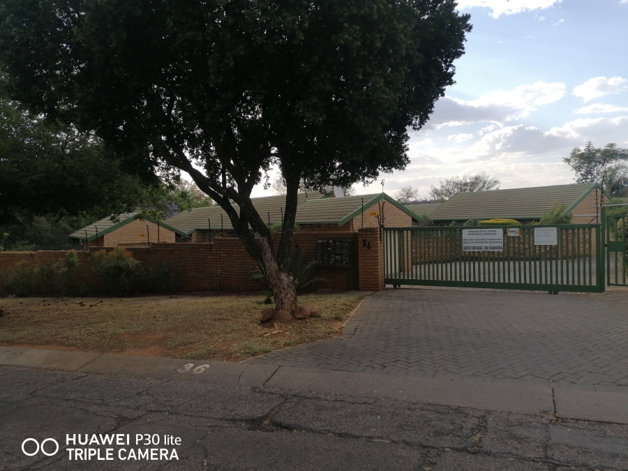 2 Bedroom Property for Sale in Murrayfield Gauteng