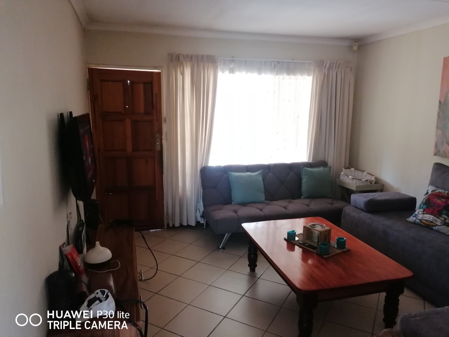 2 Bedroom Property for Sale in Murrayfield Gauteng