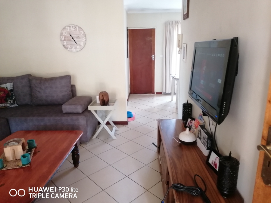 2 Bedroom Property for Sale in Murrayfield Gauteng