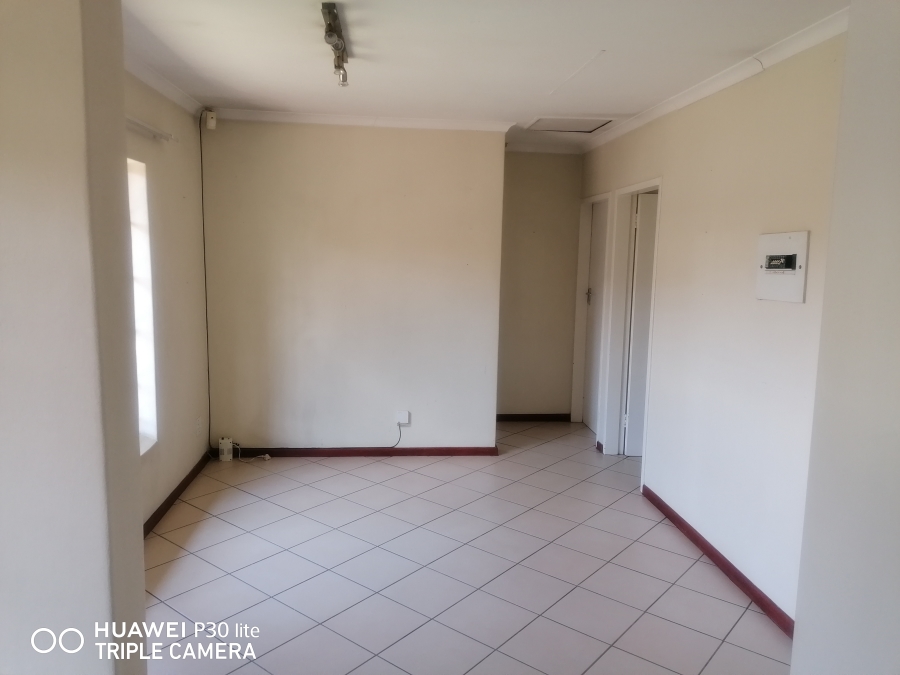 2 Bedroom Property for Sale in Murrayfield Gauteng