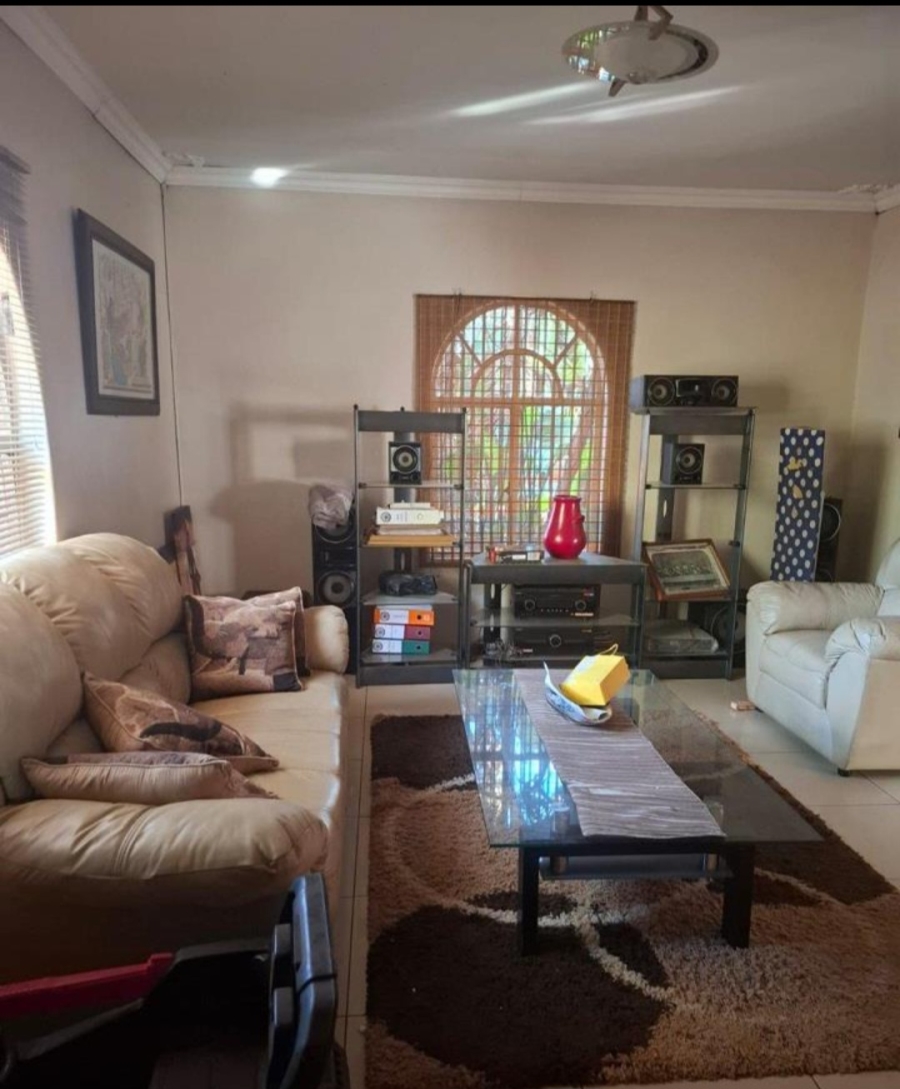 3 Bedroom Property for Sale in Clarina Gauteng