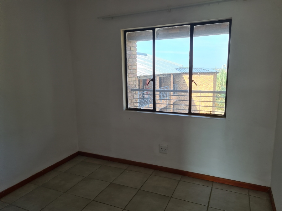 To Let 2 Bedroom Property for Rent in Discovery Gauteng