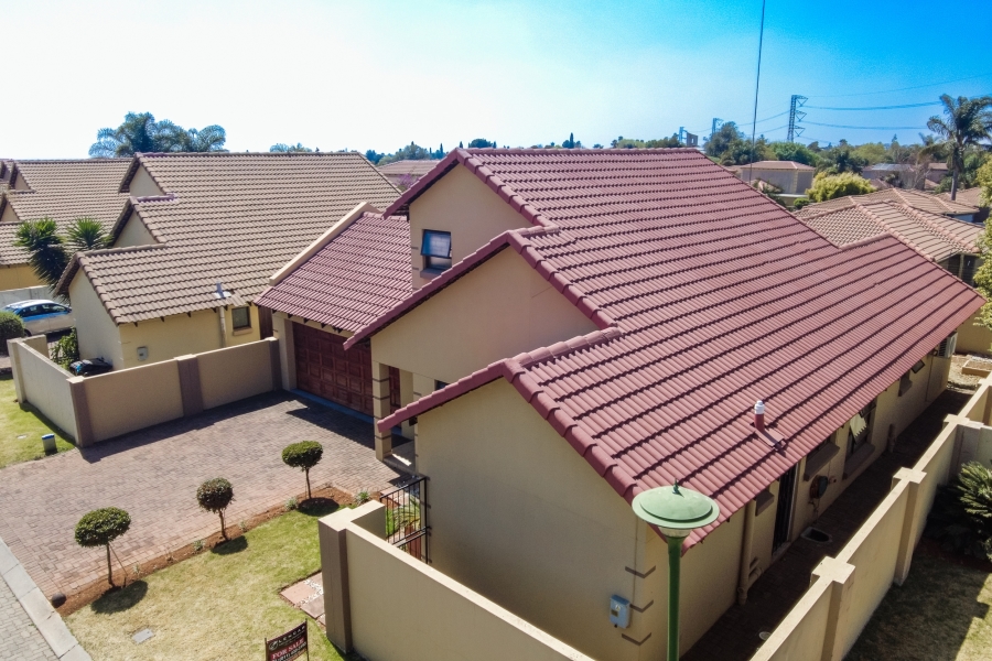 To Let 4 Bedroom Property for Rent in Terenure Gauteng