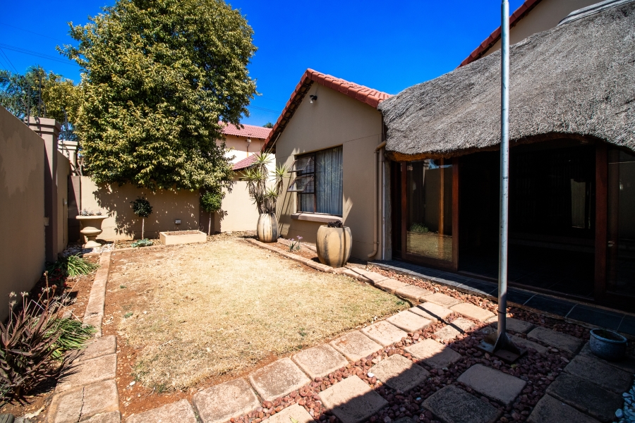 To Let 4 Bedroom Property for Rent in Terenure Gauteng