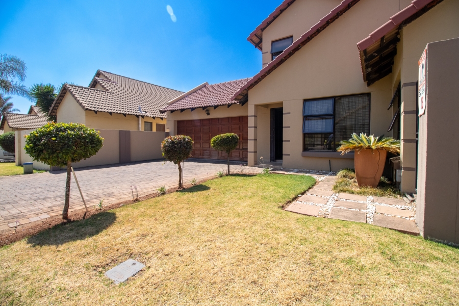 To Let 4 Bedroom Property for Rent in Terenure Gauteng