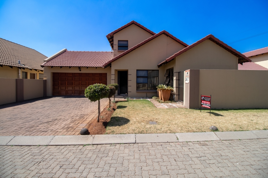 To Let 4 Bedroom Property for Rent in Terenure Gauteng