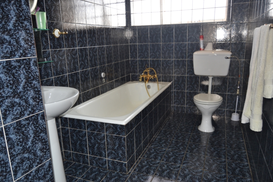 3 Bedroom Property for Sale in Eastleigh Gauteng