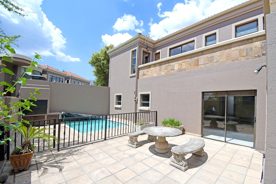 5 Bedroom Property for Sale in Bryanston Gauteng