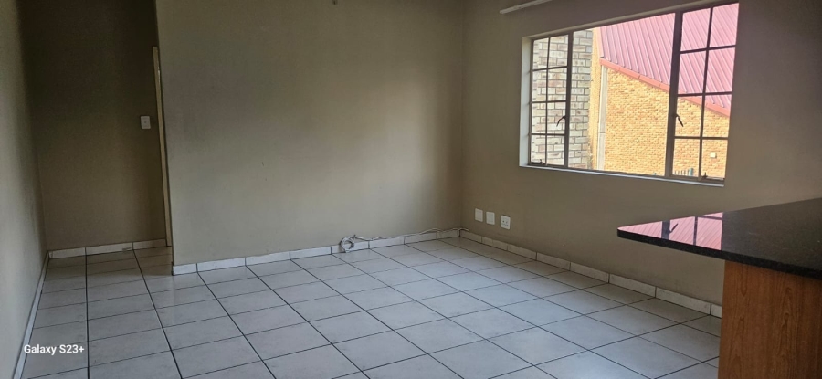 To Let 1 Bedroom Property for Rent in Elspark Gauteng