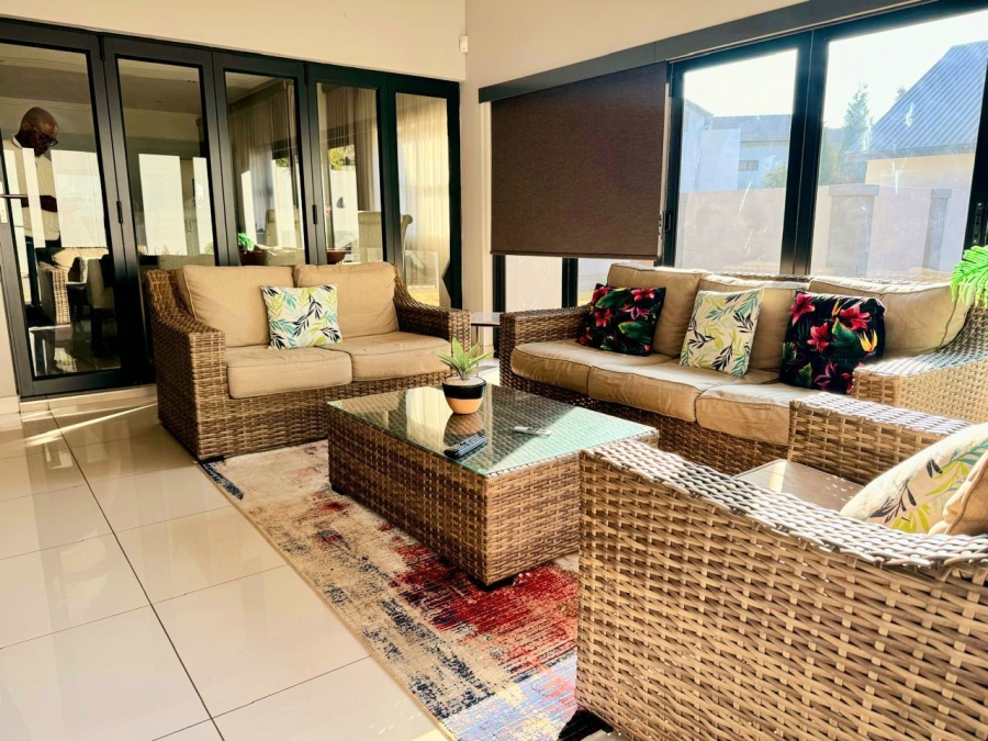 To Let 4 Bedroom Property for Rent in Zwartkop Golf Estate Gauteng