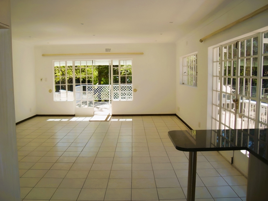 To Let 2 Bedroom Property for Rent in Sandown Gauteng