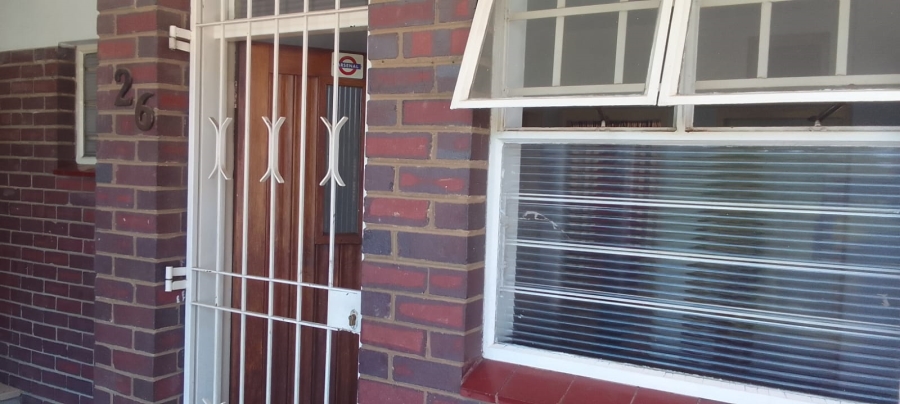 2 Bedroom Property for Sale in Waverley Gauteng