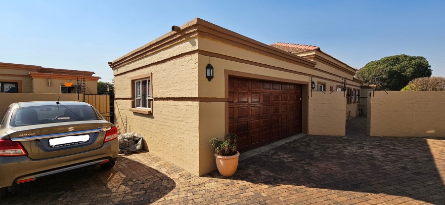 3 Bedroom Property for Sale in Arcon Park Gauteng