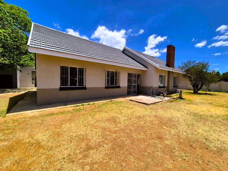 3 Bedroom Property for Sale in Three Rivers Gauteng