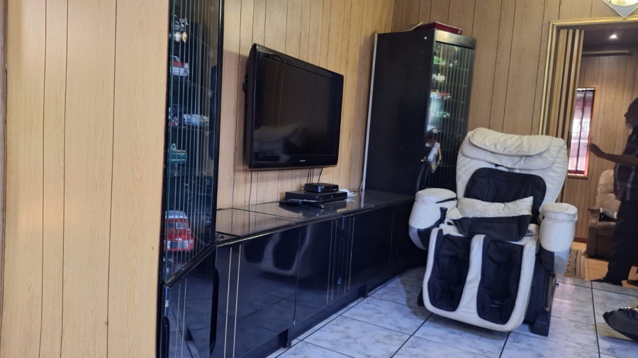 3 Bedroom Property for Sale in Leachville Gauteng