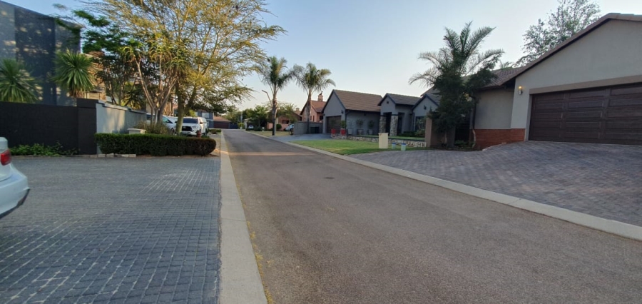 To Let 1 Bedroom Property for Rent in Midstream Heights Gauteng