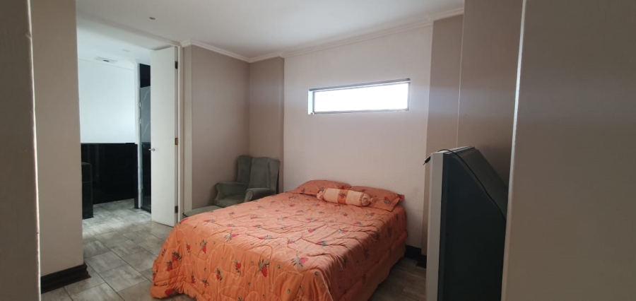 To Let 1 Bedroom Property for Rent in Midstream Heights Gauteng