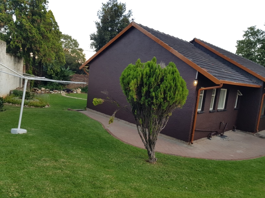 To Let 2 Bedroom Property for Rent in Bordeaux Gauteng